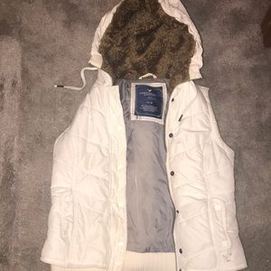 American Eagle Outfitters woman’s vest